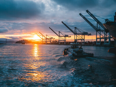 panoramic-shot-oil-rigs-sea-with-beautiful-sunset